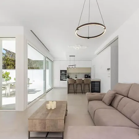 Private Just Steps From The Villa Dehesa de Campoamor (Orihuela Costa)