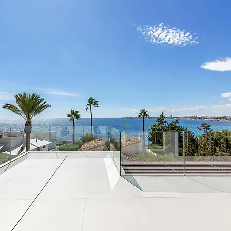 Villa Private Just Steps From The Dehesa de Campoamor (Orihuela Costa)