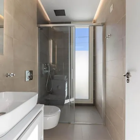Villa Private Just Steps From The